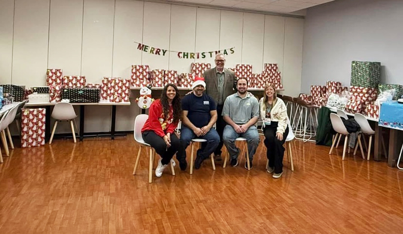 2024 Exhibit 4 Smiles Toy Drive with Expo Designers!